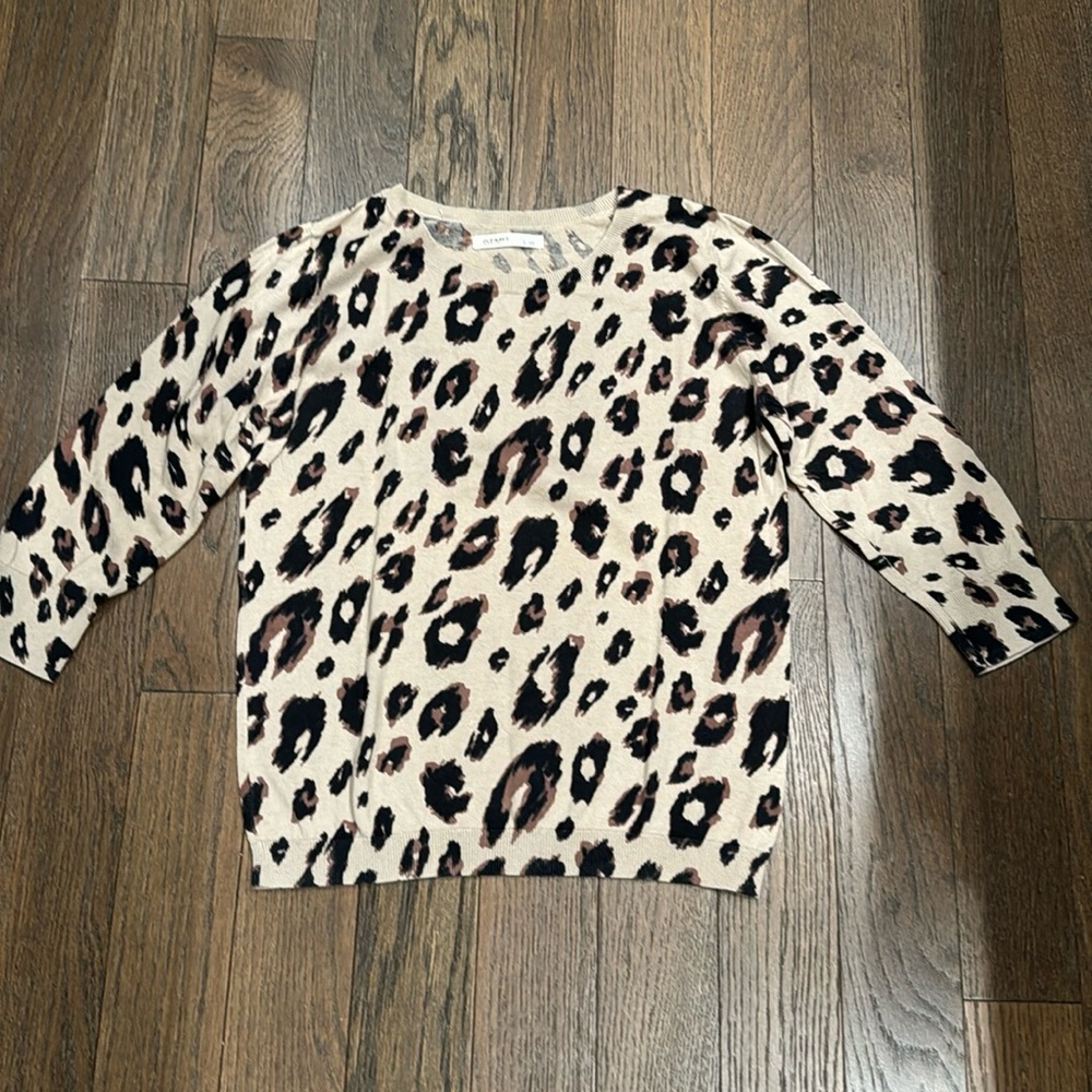Old Navy‎ sweater